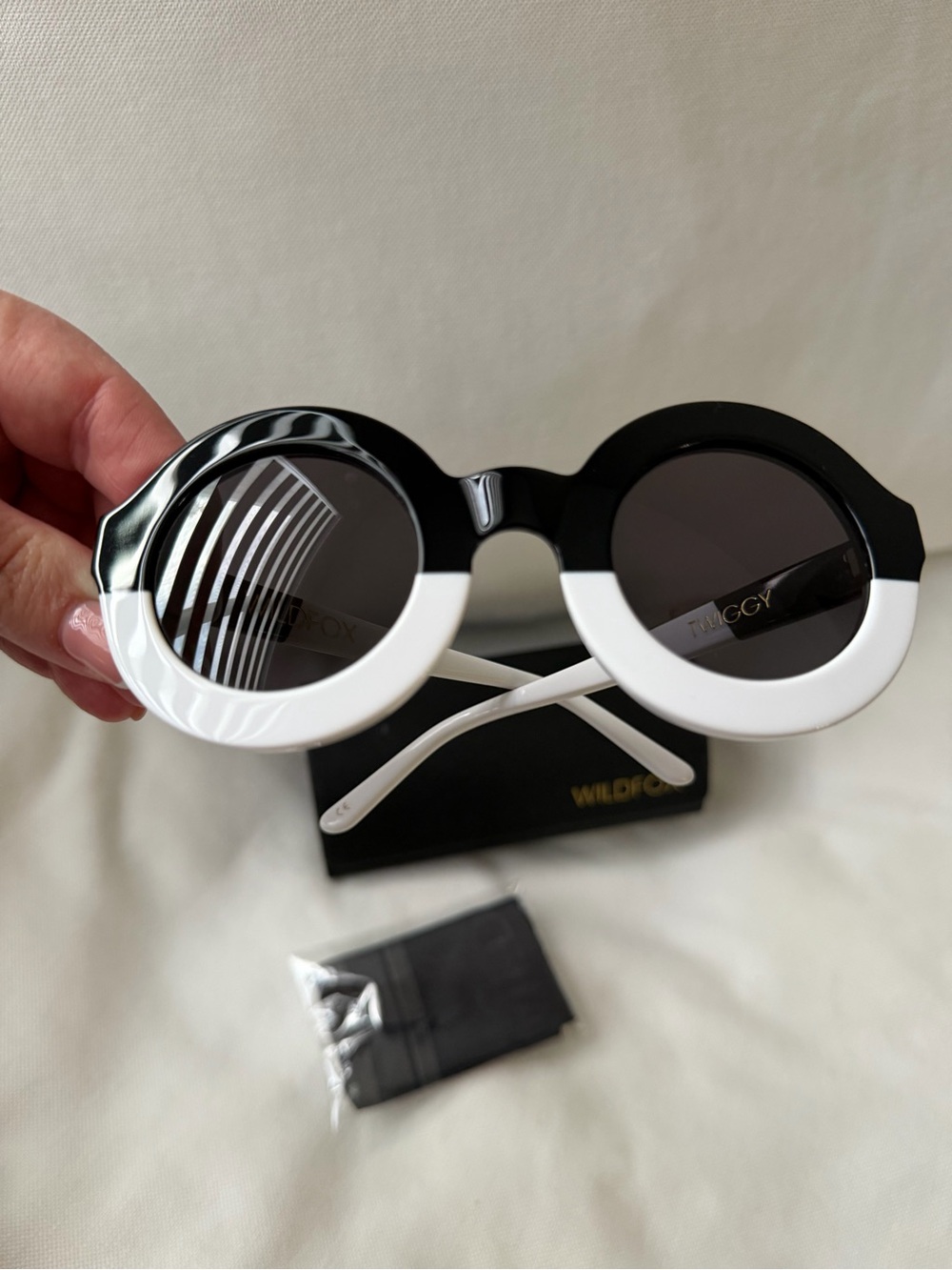 Wildfox Black and White Round Twiggy-Inspired Sunglasses